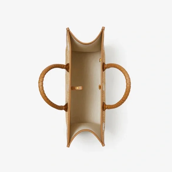 Burberry Large Freya Tote - Picture 3 of 9